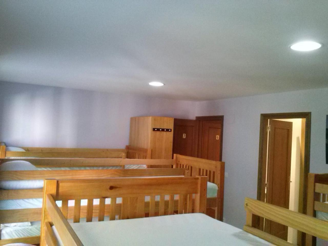 Albergue Turistico Rio Aragon Canfranc Zewnętrze zdjęcie
