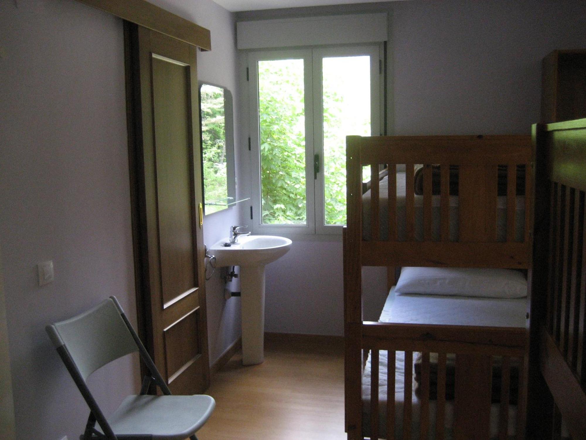 Albergue Turistico Rio Aragon Canfranc Zewnętrze zdjęcie
