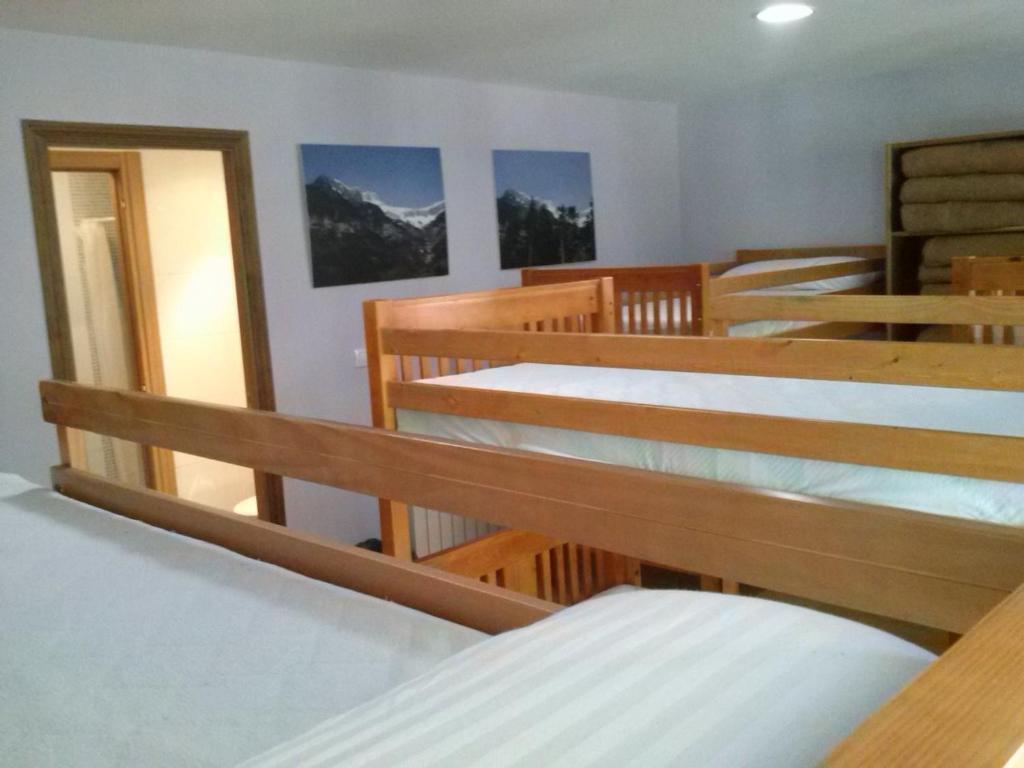 Albergue Turistico Rio Aragon Canfranc Pokój zdjęcie
