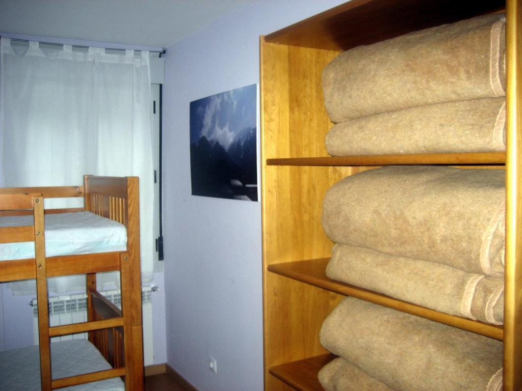 Albergue Turistico Rio Aragon Canfranc Pokój zdjęcie